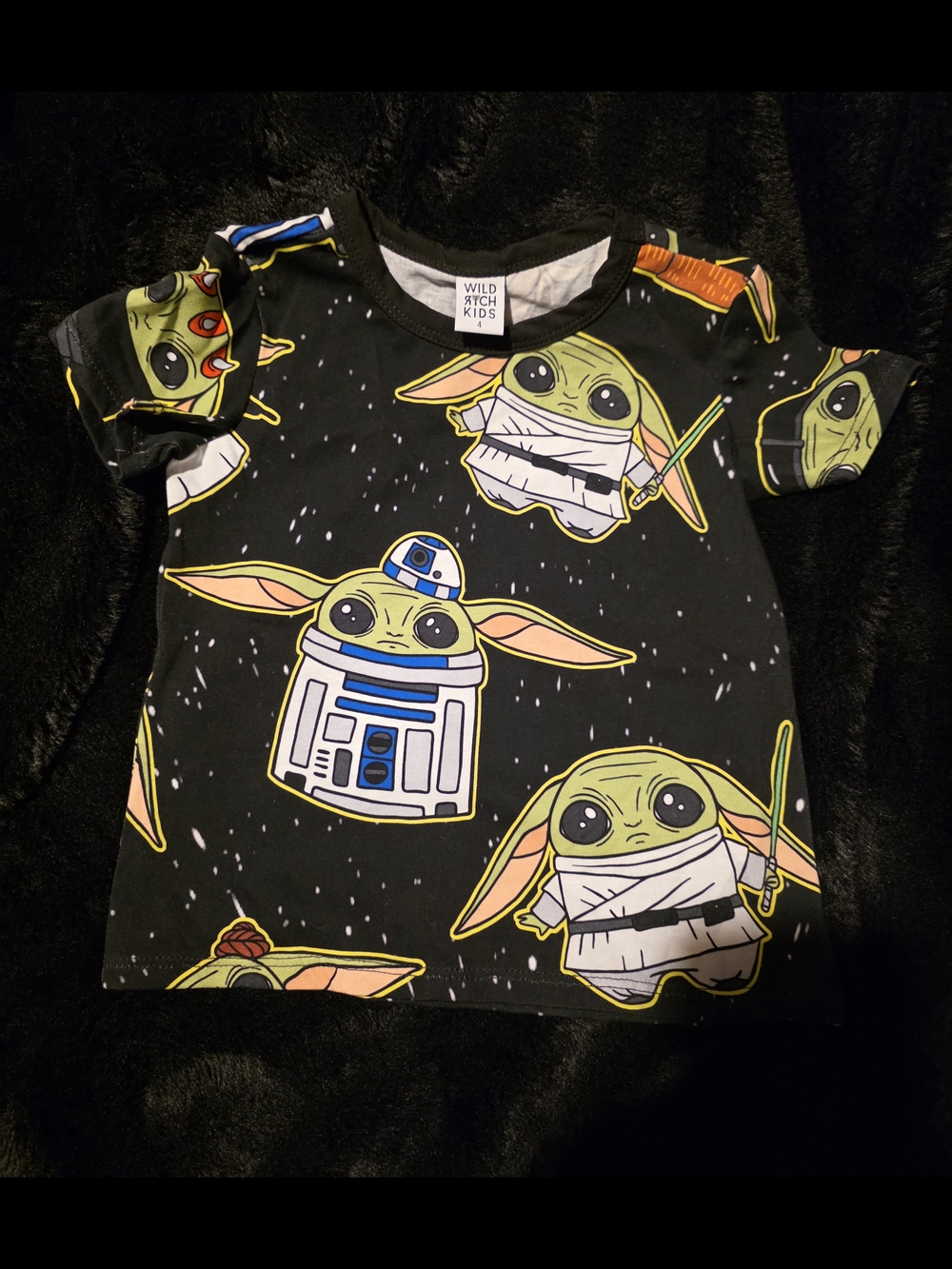 Wild Rich Kids Baby Yoda Kids Tee